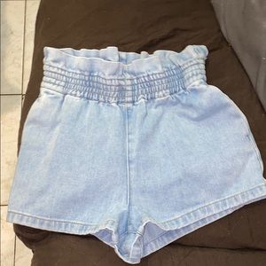 High Rise Ruffled PacSun Shorts (S)